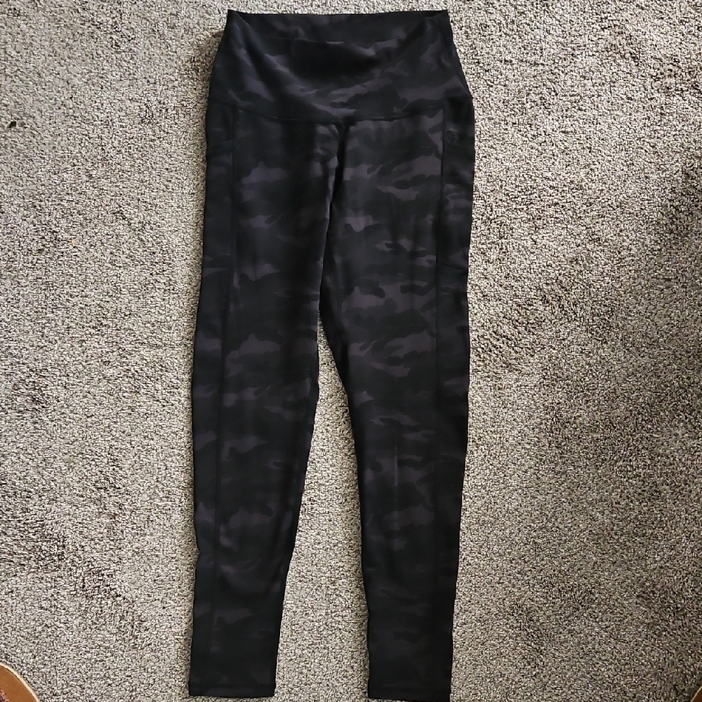 Colorfulkoala Black Camouflage Leggings